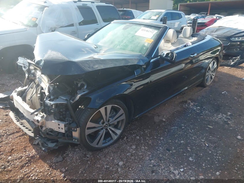 2017 Mercedes-benz C-klasse VIN WDDWK4JB9HF527268 IAAI salvage auction — FRONT END, Salvage Title, sold $1,900 on 2026-08-12 (photo 2)