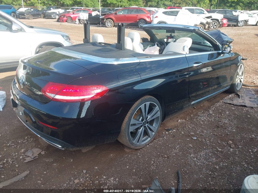 2017 Mercedes-benz C-klasse VIN WDDWK4JB9HF527268 IAAI salvage auction — FRONT END, Salvage Title, sold $1,900 on 2026-08-12 (photo 4)