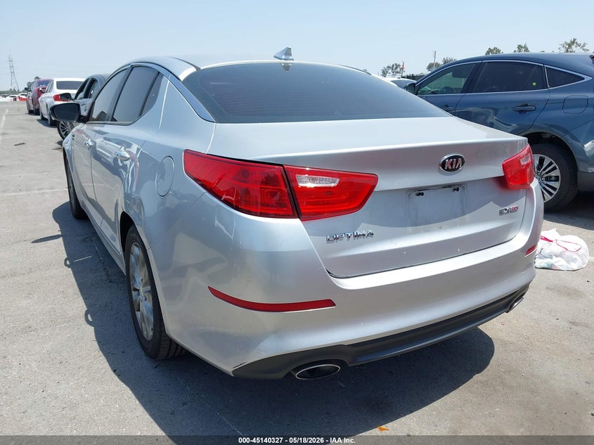 2015 Kia Optima VIN 5XXGN4A76FG424907 IAAI salvage auction — RIGHT SIDE, Salvage (California), sold $325 on 2026-07-23 (photo 3)