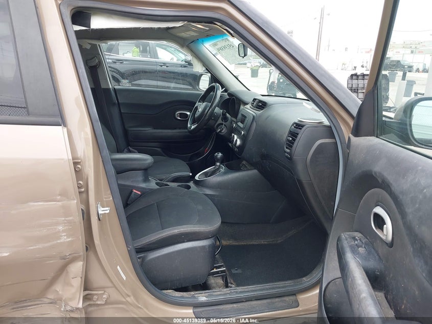2014 Kia Soul VIN KNDJN2A2XE7068452 IAAI salvage auction — RIGHT SIDE, Salvage (California), sold $1,475 on 2026-07-08 (photo 5)
