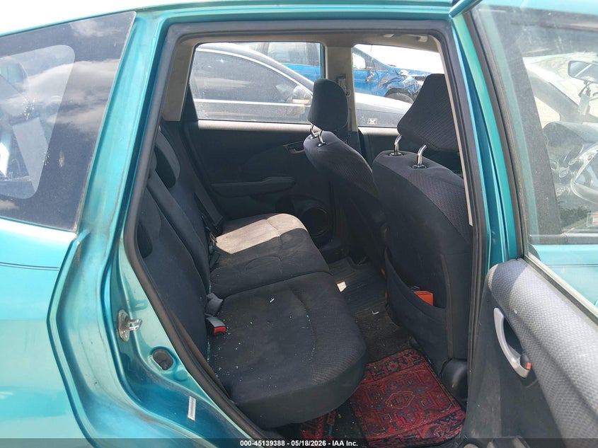 2013 Honda Fit VIN JHMGE8H54DC062437 IAAI salvage auction — NORMAL WEAR, Clear (Florida), sold $225 on 2026-07-27 (photo 8)