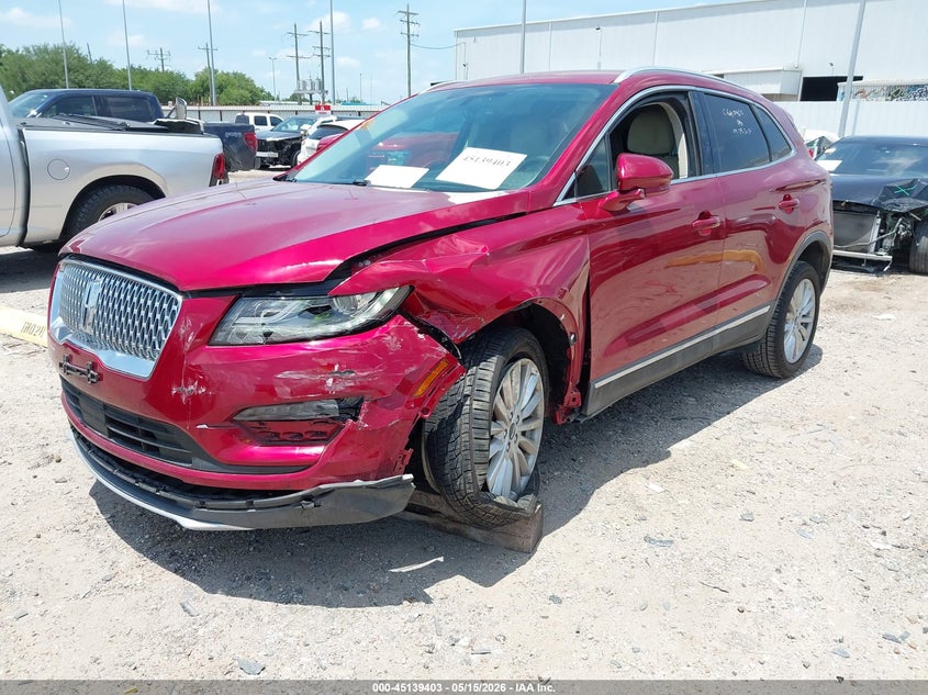 2019 Lincoln Mkc VIN 5LMCJ1C9XKUL47799 IAAI salvage auction — LEFT FRONT, Original (Texas), sold $4,200 on 2026-07-09 (photo 2)