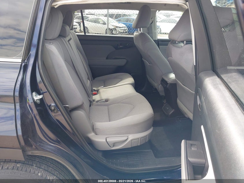 2023 Toyota Highlander VIN 5TDKDRAH7PS504655 IAAI salvage auction — FRONT END, Salvage (Minnesota), sold $9,300 on 2026-07-29 (photo 8)