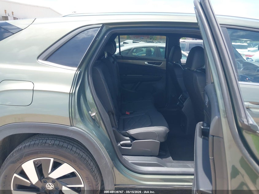 2026 Volkswagen Atlas cross sport VIN 1V2WC2CA9TC215928 IAAI salvage auction — LEFT FRONT, Enterprise Vehicles Clear Only (Texas), sold $19,150 on 2026-08-10 (photo 8)