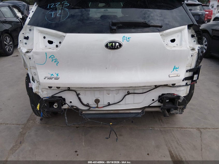 2020 Kia Niro VIN KNDCB3LC9L5373589 IAAI salvage auction — REAR END, Salvage (Texas), sold $4,525 on 2026-07-28 (photo 6)