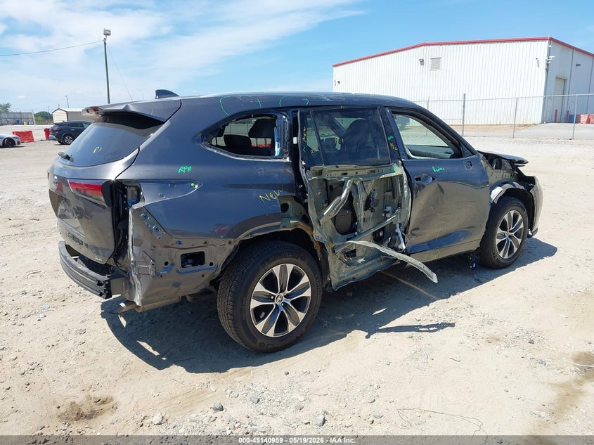 2022 Toyota Highlander VIN 5TDGZRAH9NS552338 IAAI salvage auction — RIGHT SIDE, Salvage (Georgia), sold $12,600 on 2026-07-23 (photo 6)