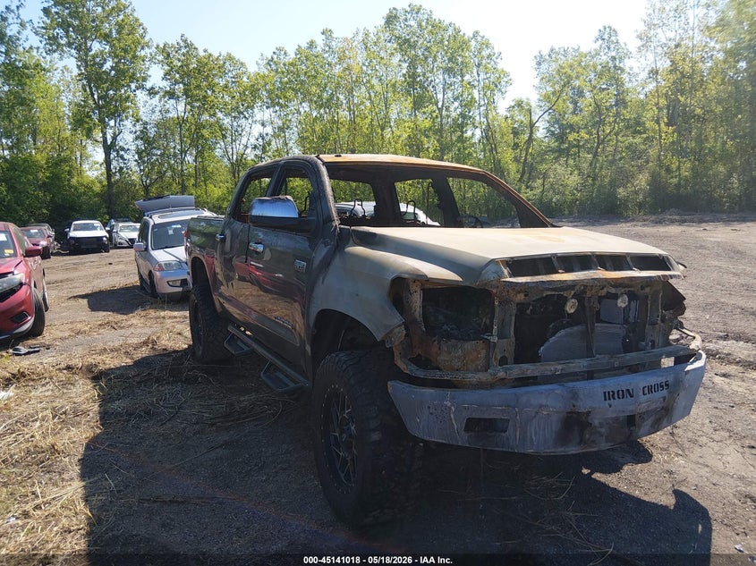 2014 Toyota Tundra VIN 5TFDW5F1XEX397390 IAAI salvage auction — TOTAL BURN, Bill Of Sale Destruction Only - Salvage (Ohio), sold $400 on 2026-07-07 (photo 1)