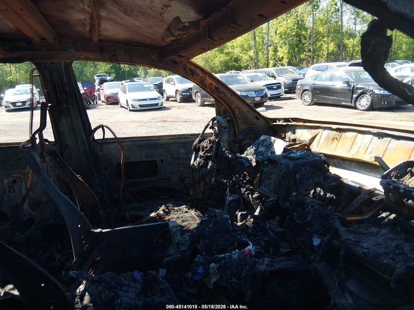 2014 Toyota Tundra VIN 5TFDW5F1XEX397390 IAAI salvage auction — TOTAL BURN, Bill Of Sale Destruction Only - Salvage (Ohio), sold $400 on 2026-07-07 (photo 5)