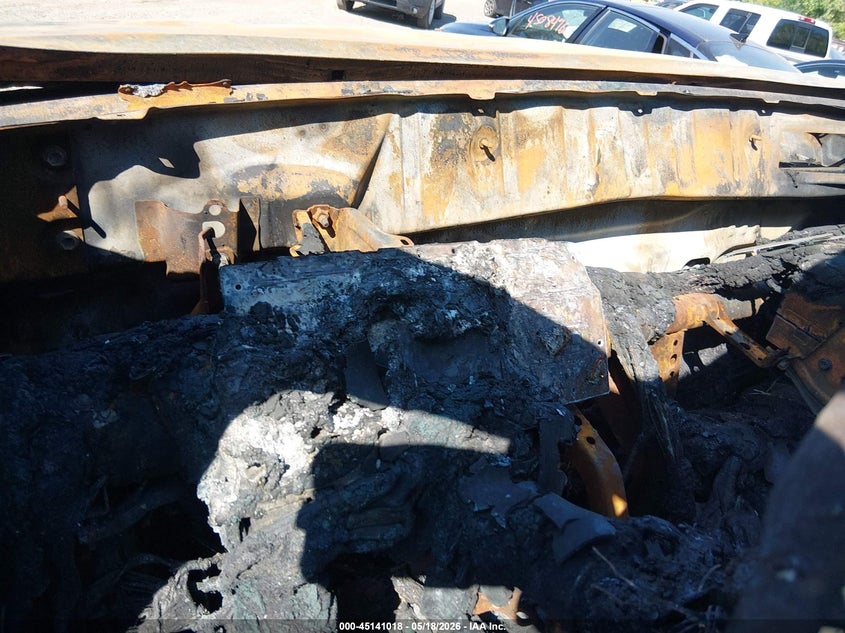 2014 Toyota Tundra VIN 5TFDW5F1XEX397390 IAAI salvage auction — TOTAL BURN, Bill Of Sale Destruction Only - Salvage (Ohio), sold $400 on 2026-07-07 (photo 7)