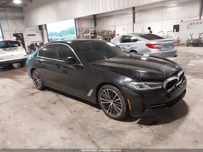 2022 BMW 5er VIN WBA73BJ08NWX57763 — IAAI salvage auction photo