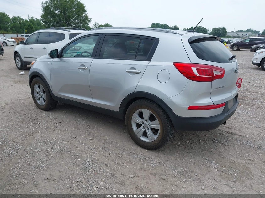 2012 Kia Sportage VIN KNDPBCA25C7233975 IAAI salvage auction — HAIL, Salvage (Missouri), sold $2,300 on 2026-07-30 (photo 3)
