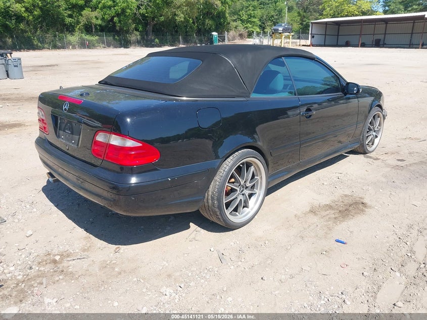 2001 Mercedes-benz Clk-class VIN WDBLK70G01T055608 IAAI salvage auction — FRONT END, Salvage (Georgia), sold $700 on 2026-07-17 (photo 4)