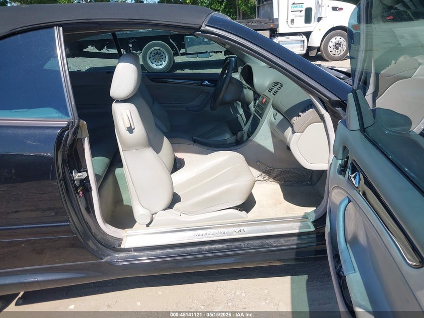2001 Mercedes-benz Clk-class VIN WDBLK70G01T055608 IAAI salvage auction — FRONT END, Salvage (Georgia), sold $700 on 2026-07-17 (photo 5)