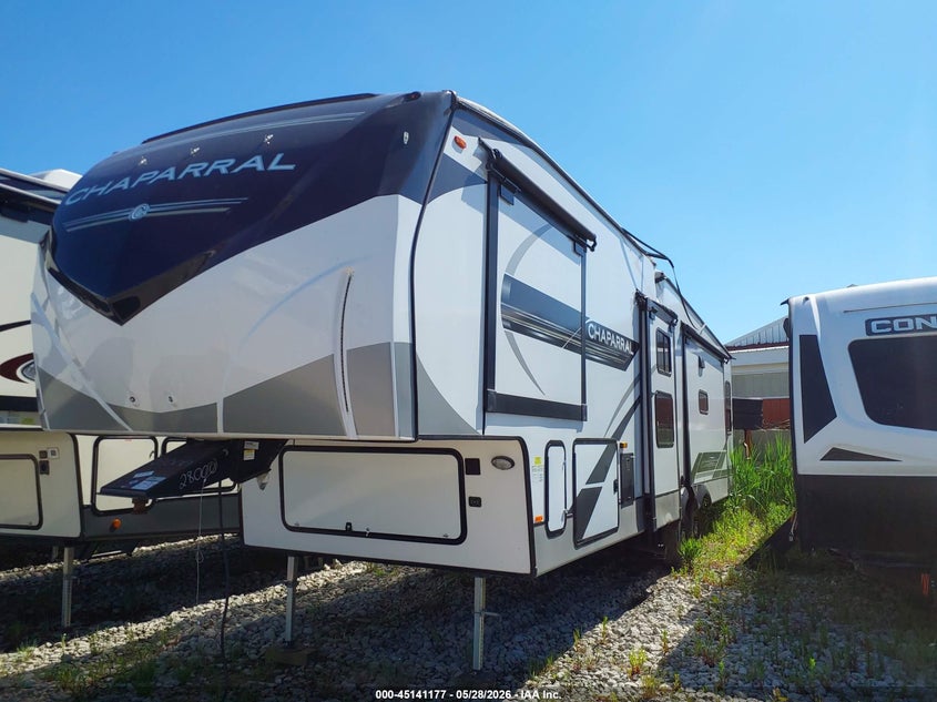 2022 Coachmen Other VIN 5ZT3CH1B1NA328000 IAAI salvage auction — ROOF, Scrap (Michigan), sold $5,550 on 2026-07-15 (photo 2)