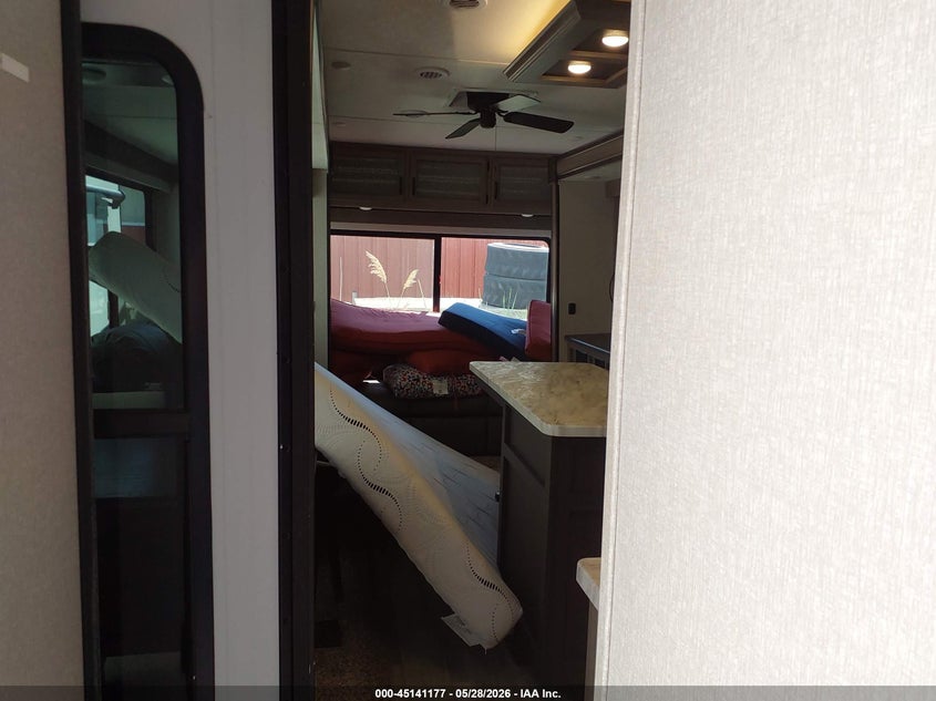 2022 Coachmen Other VIN 5ZT3CH1B1NA328000 IAAI salvage auction — ROOF, Scrap (Michigan), sold $5,550 on 2026-07-15 (photo 5)