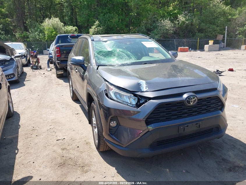 2019 Toyota Rav 4 VIN JTMP1RFV2KJ008519 IAAI salvage auction — RIGHT FRONT, Salvage (Massachusetts), sold $10,100 on 2026-07-14 (photo 1)