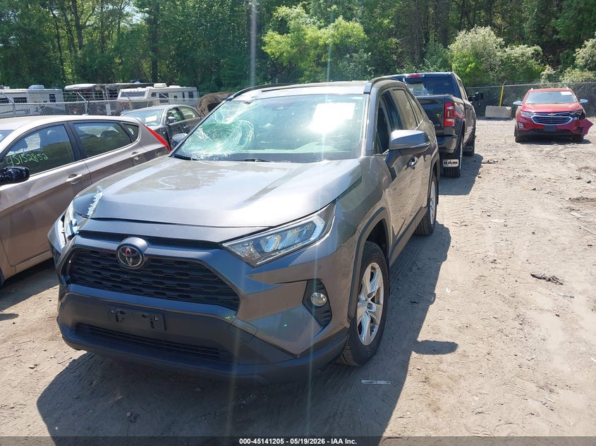 2019 Toyota Rav 4 VIN JTMP1RFV2KJ008519 IAAI salvage auction — RIGHT FRONT, Salvage (Massachusetts), sold $10,100 on 2026-07-14 (photo 2)