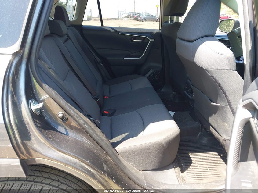 2019 Toyota Rav 4 VIN JTMP1RFV2KJ008519 IAAI salvage auction — RIGHT FRONT, Salvage (Massachusetts), sold $10,100 on 2026-07-14 (photo 8)