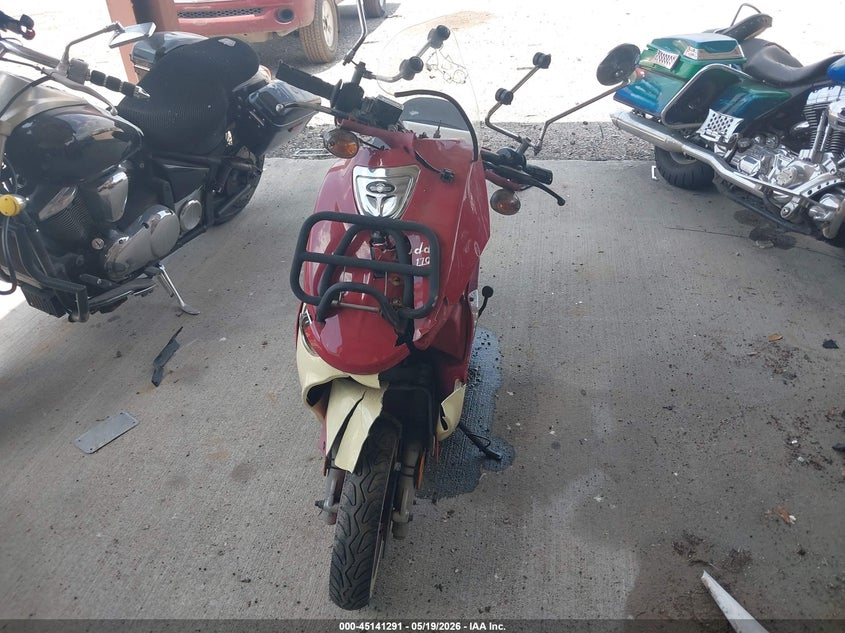 2013 Genuine scooter co. Buddy VIN RFVPAC904D1001982 IAAI salvage auction — FRONT END, Salvage (Texas), sold $100 on 2026-07-17 (photo 5)