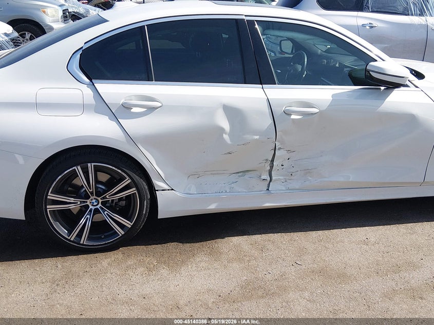 2024 BMW 3er VIN 3MW69FF04R8E85267 IAAI salvage auction — RIGHT SIDE, Salvage (California), sold $14,700 on 2026-07-29 (photo 6)