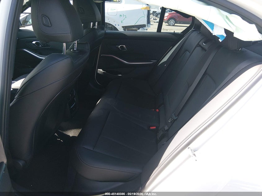 2024 BMW 3er VIN 3MW69FF04R8E85267 IAAI salvage auction — RIGHT SIDE, Salvage (California), sold $14,700 on 2026-07-29 (photo 8)