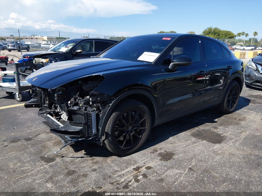 2022 Porsche Cayenne coupe VIN WP1BA2AY9NDA47662 IAAI salvage auction — FRONT END, Salvage (Wisconsin), sold $30,500 on 2026-07-06 (photo 2)