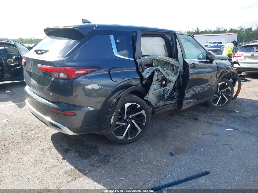 2024 Mitsubishi Outlander VIN JA4J4VA83RZ059783 IAAI salvage auction — ALL OVER, Certificate Of Destruction (Florida), sold $625 on 2026-07-06 (photo 4)