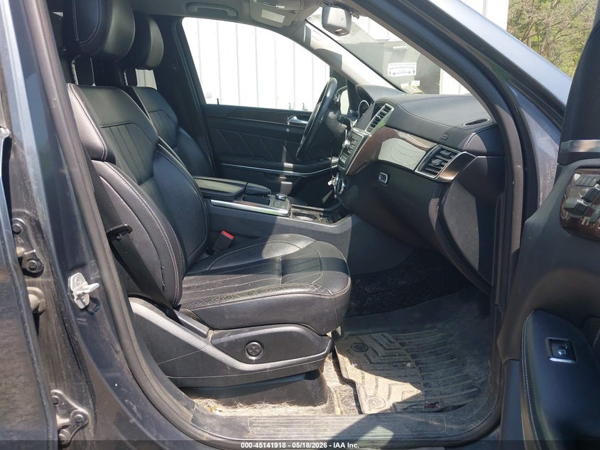 2014 Mercedes-benz Gl-klasse VIN 4JGDF7CE5EA425016 IAAI salvage auction — LEFT SIDE, Salvage (Vermont), sold $1,650 on 2026-07-18 (photo 5)