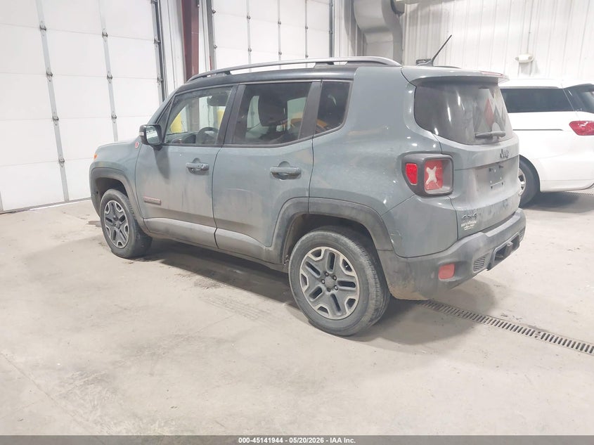 2015 Jeep Renegade VIN ZACCJBCT2FPC47860 IAAI salvage auction — NORMAL WEAR, Clear (Montana), sold $1,550 on 2026-07-16 (photo 3)