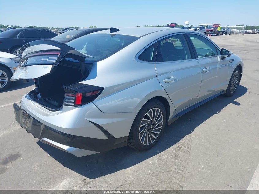 2024 Hyundai Sonata VIN KMHL34JJ6RA099901 IAAI salvage auction — REAR END, Salvage (North Carolina), sold $10,775 on 2026-07-08 (photo 4)