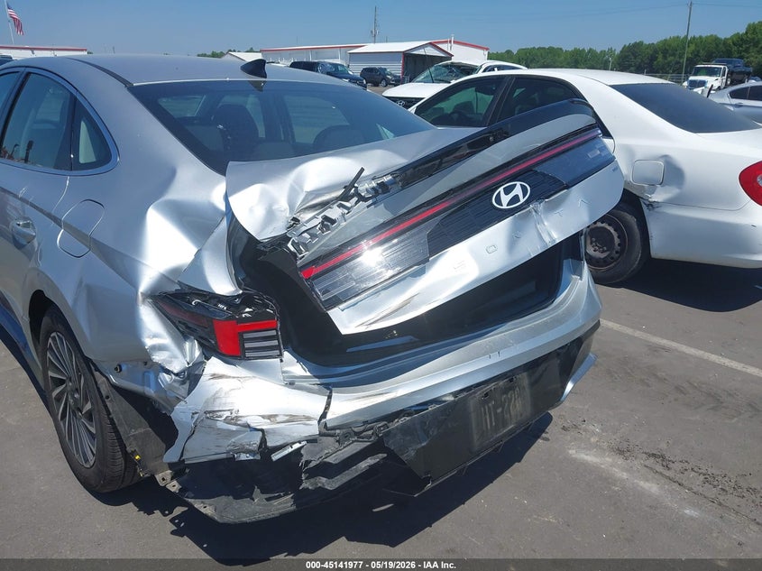 2024 Hyundai Sonata VIN KMHL34JJ6RA099901 IAAI salvage auction — REAR END, Salvage (North Carolina), sold $10,775 on 2026-07-08 (photo 6)