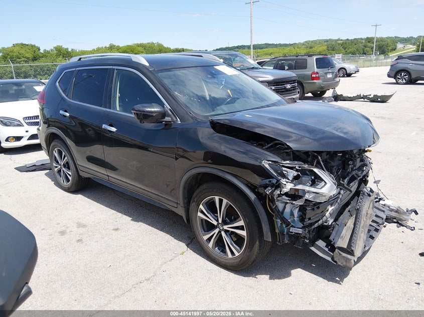 2019 Nissan Rogue VIN JN8AT2MV4KW381689 IAAI salvage auction — FRONT END, Salvage (Missouri), sold $2,700 on 2026-07-17 (photo 1)