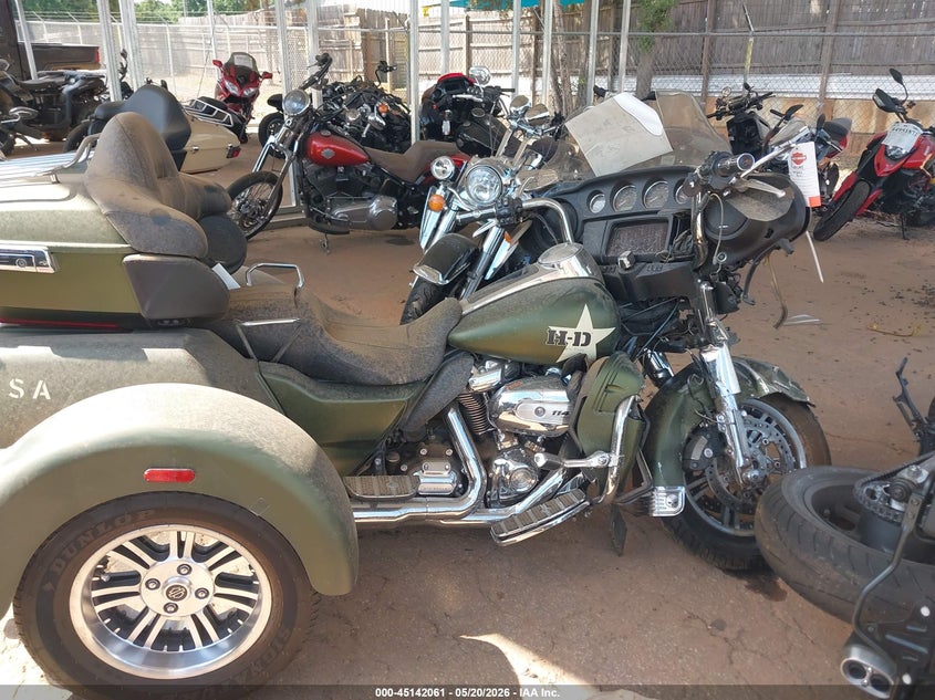 2022 Harley-davidson Tri glide ultra VIN 1HD1MAF11NB854813 IAAI salvage auction — FRONT END, Salvage (South Carolina), sold $7,550 on 2026-07-08 (photo 8)
