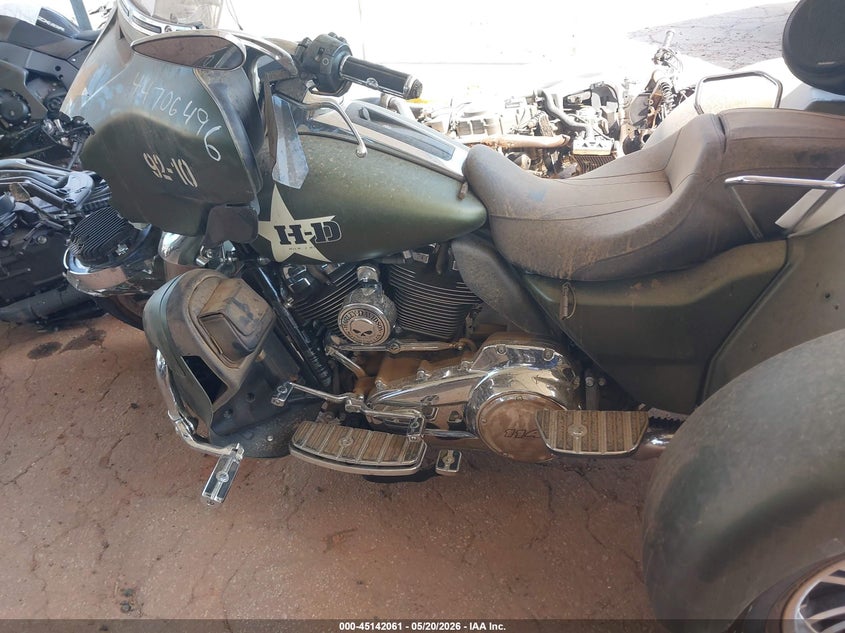2022 Harley-davidson Tri glide ultra VIN 1HD1MAF11NB854813 IAAI salvage auction — FRONT END, Salvage (South Carolina), sold $7,550 on 2026-07-08 (photo 9)