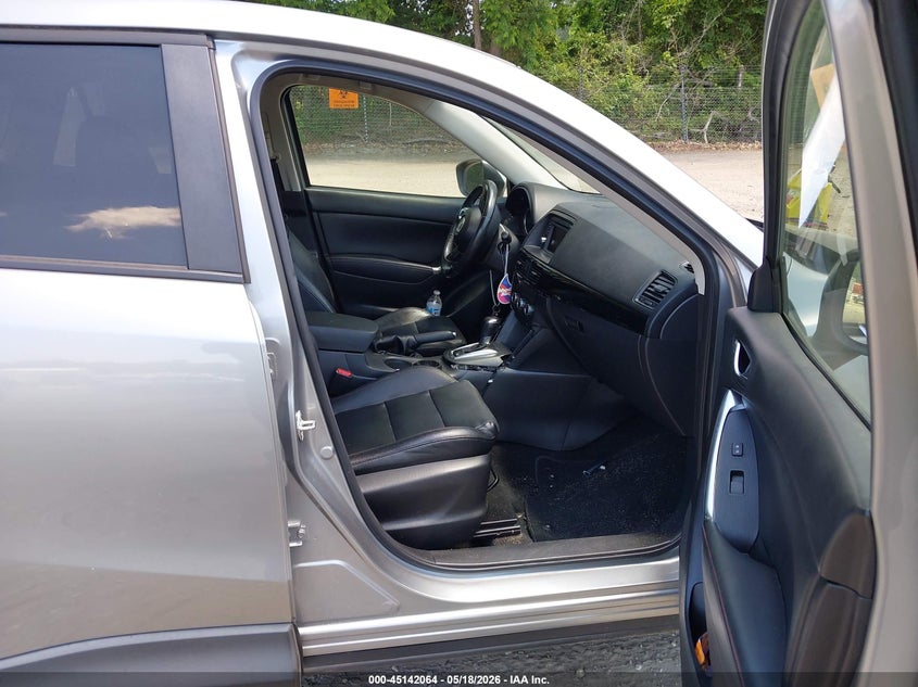 2014 Mazda Cx-5 VIN JM3KE2DY6E0424562 IAAI salvage auction — BIO HAZARD, Salvage (Georgia), sold $1,950 on 2026-07-23 (photo 5)