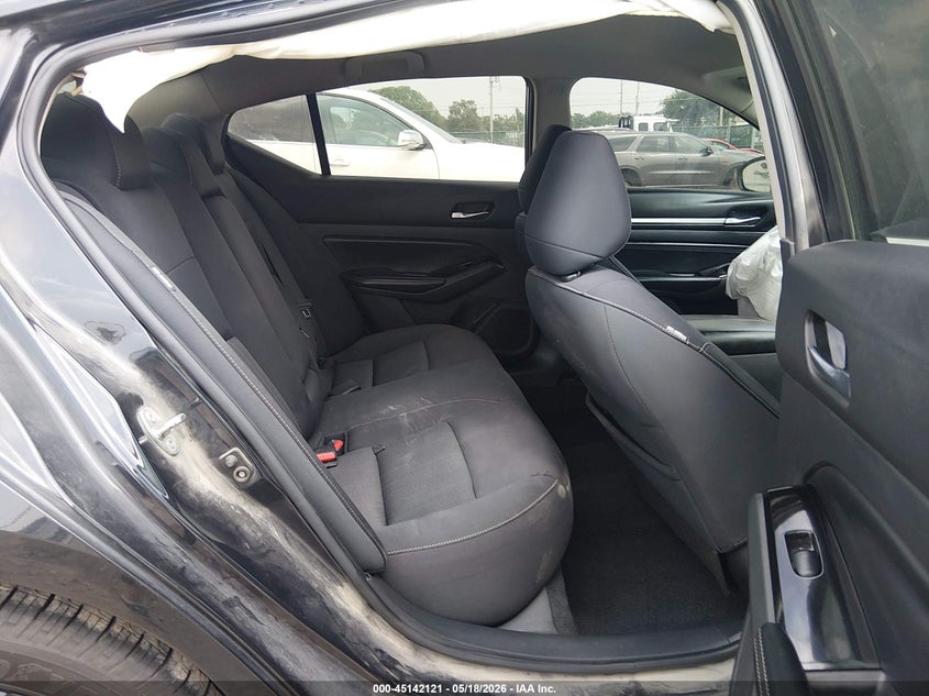 2021 Nissan Altima VIN 1N4BL4DV2MN387517 IAAI salvage auction — RIGHT FRONT, Salvage Title, sold $1,550 on 2026-08-03 (photo 8)