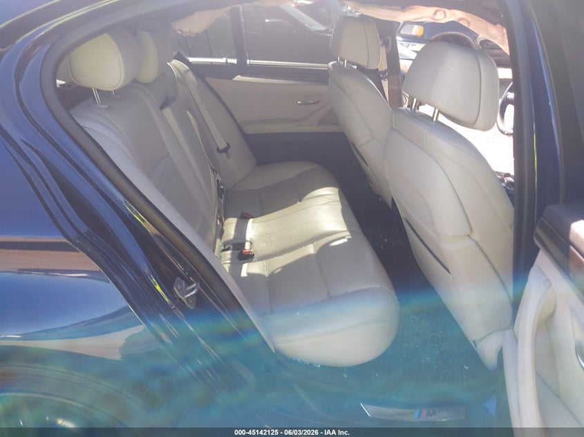 2016 BMW 5er VIN WBA5B3C52GG255806 IAAI salvage auction — SIDE, Salvage Title, sold $3,000 on 2026-07-19 (photo 8)