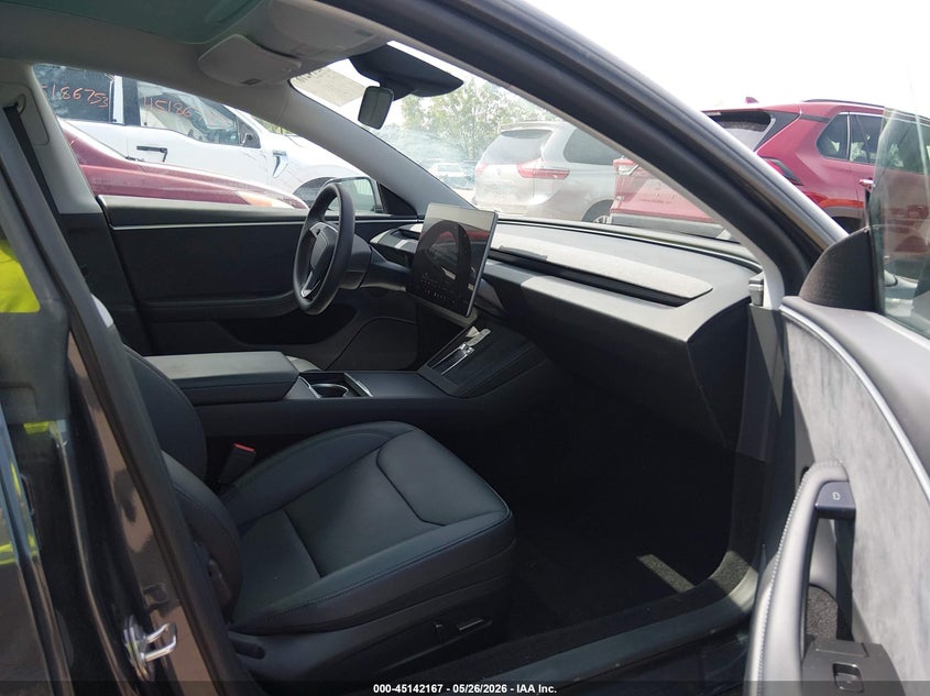 2024 Tesla Model 3 VIN 5YJ3E1EB1RF817247 IAAI salvage auction — LEFT FRONT, Salvage Title, sold $13,100 on 2026-07-28 (photo 5)