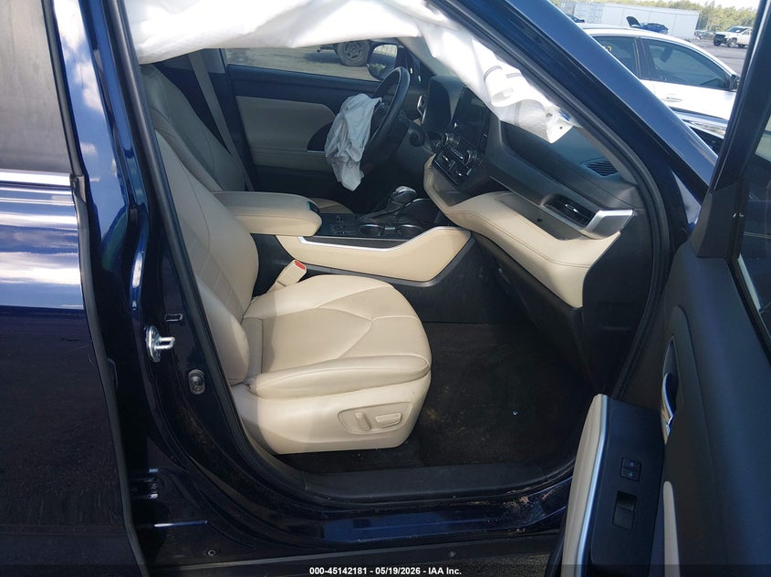 2023 Toyota Highlander VIN 5TDKDRAH7PS503361 IAAI salvage auction — FRONT END, Salvage (South Carolina), sold $8,650 on 2026-07-15 (photo 5)