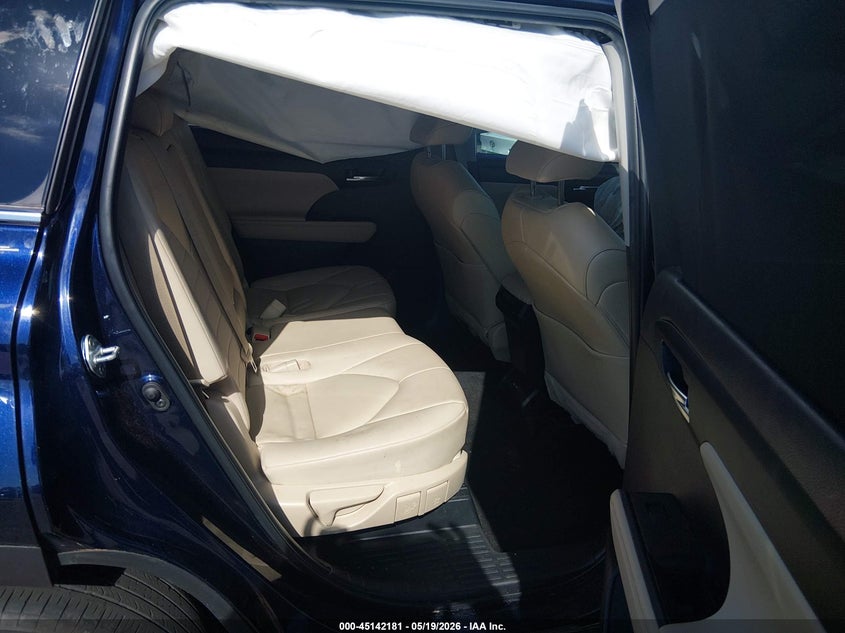2023 Toyota Highlander VIN 5TDKDRAH7PS503361 IAAI salvage auction — FRONT END, Salvage (South Carolina), sold $8,650 on 2026-07-15 (photo 8)