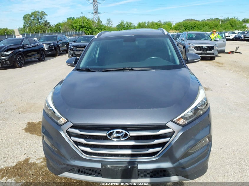 2017 Hyundai Tucson VIN KM8J3CA28HU401437 IAAI salvage auction — NORMAL WEAR, Clear (Illinois), sold $5,100 on 2026-07-20 (photo 6)