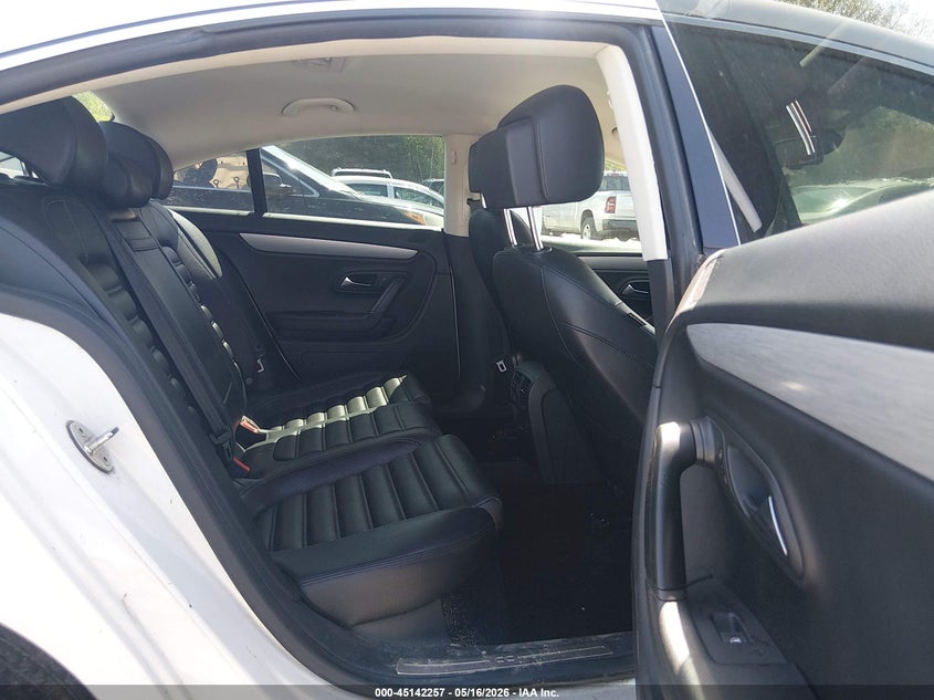 2013 Volkswagen Passat cc VIN WVWBP7AN2DE559873 IAAI salvage auction — RIGHT FRONT, Salvage (New Hampshire), sold $300 on 2026-07-22 (photo 8)