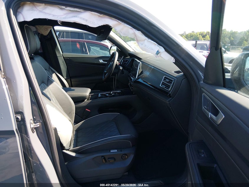 2026 Volkswagen Atlas cross sport VIN 1V2FC2CA1TC212988 IAAI salvage auction — REAR END, Salvage Title, sold $9,600 on 2026-07-22 (photo 5)