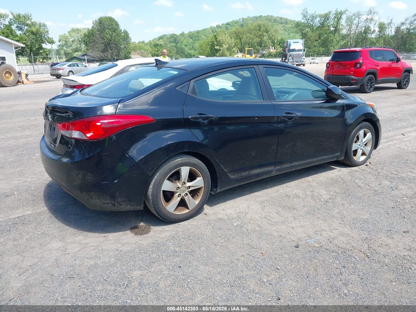 2011 Hyundai Elantra VIN KMHDH4AE1BU087913 IAAI salvage auction — NORMAL WEAR, Salvage (Texas), sold $375 on 2026-07-27 (photo 4)