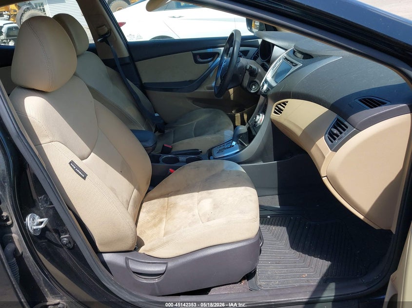2011 Hyundai Elantra VIN KMHDH4AE1BU087913 IAAI salvage auction — NORMAL WEAR, Salvage (Texas), sold $375 on 2026-07-27 (photo 5)