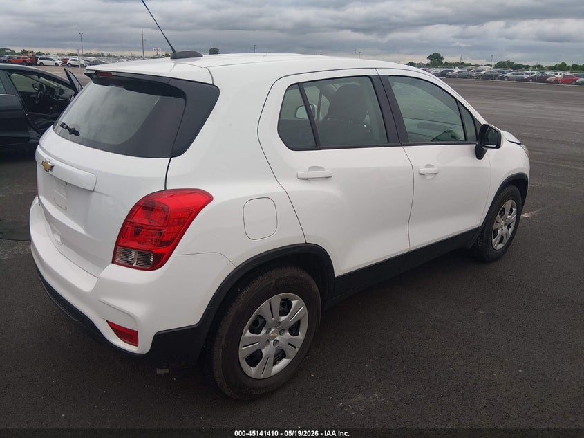 2018 Chevrolet Trax VIN KL7CJKSB4JB555878 IAAI salvage auction — FRONT END, Salvage (Illinois), sold $925 on 2026-07-28 (photo 4)