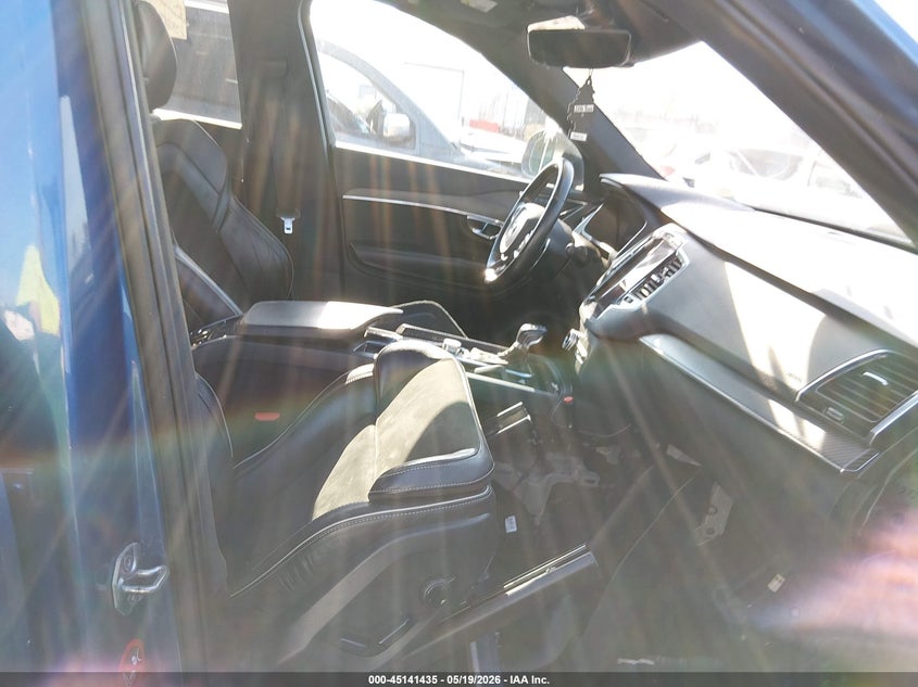 2016 Volvo Xc90 VIN YV4A22PM5G1046931 IAAI salvage auction — WATER/FLOOD, Wait Title, sold $5,300 on 2026-08-12 (photo 5)
