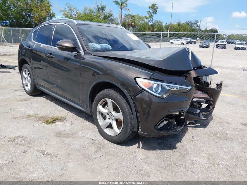 2019 Alfa romeo Stelvio VIN ZASPAJAN1K7C51994 IAAI salvage auction — FRONT END, Rebuildable (Florida), sold $2,300 on 2026-07-29 (photo 1)
