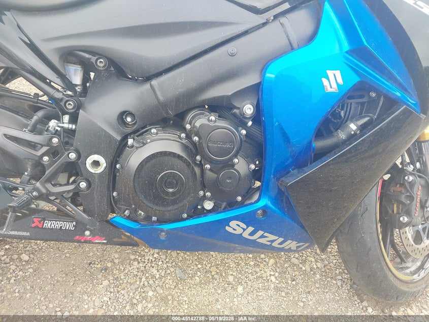 2018 Suzuki Gsx-s VIN JS1GT7CBXJ2100263 IAAI salvage auction — LEFT SIDE, Junk Bill Of Sale Mv2459 (Wisconsin), sold $1,800 on 2026-07-07 (photo 8)