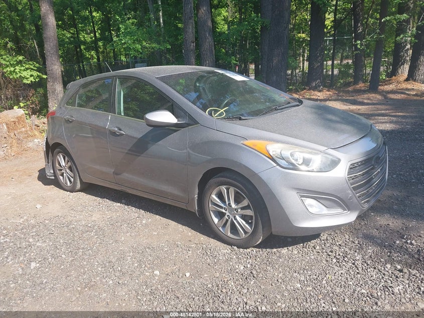 2014 Hyundai Elantra VIN KMHD35LH9EU214679 IAAI salvage auction — REAR END, Clear (Virginia), sold $925 on 2026-07-28 (photo 1)